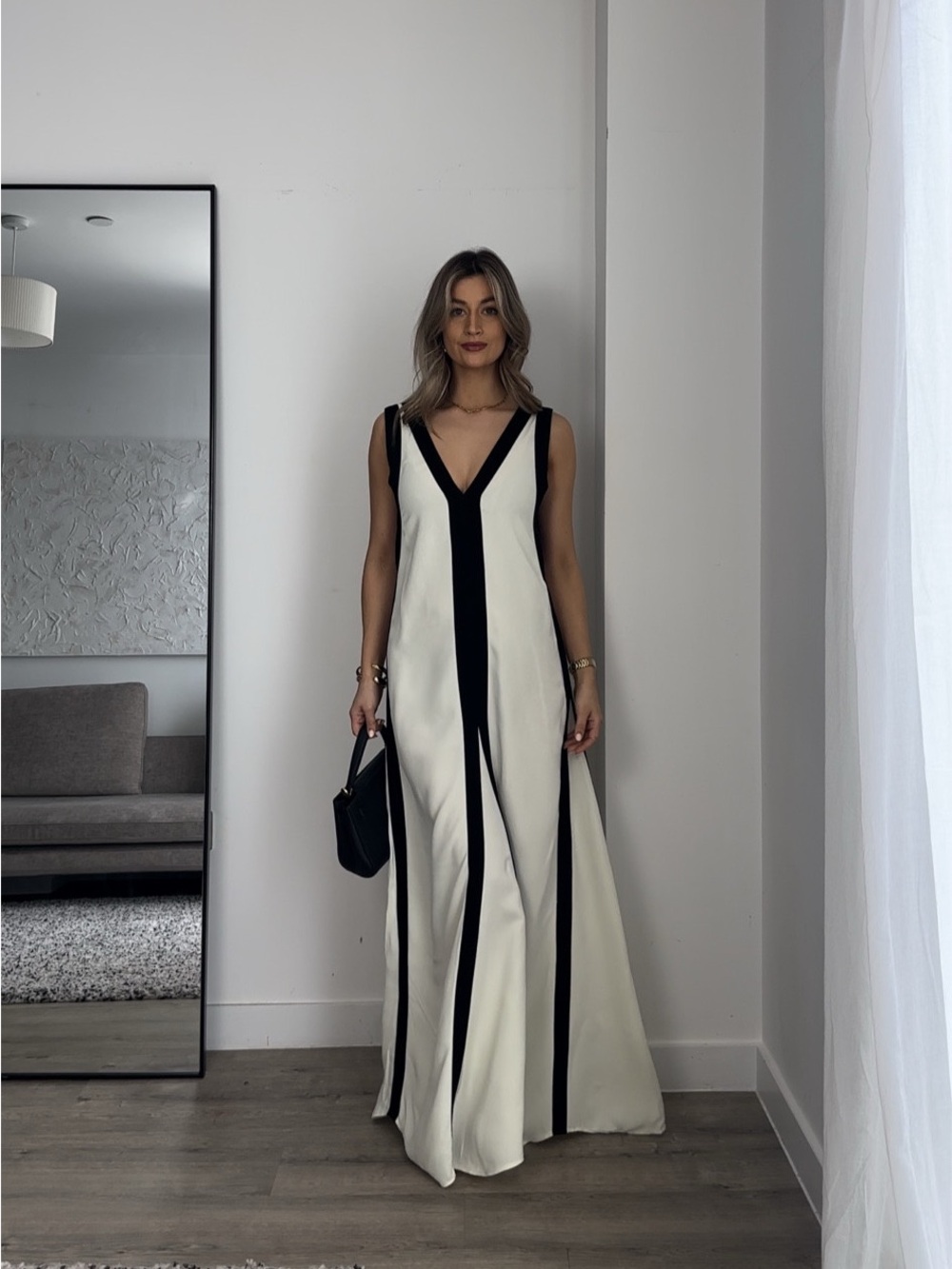 REISS Rae-Col Block Column Dress - Picture 10 of 10